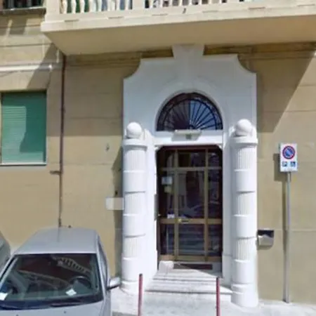 Apartament Perdiana House *