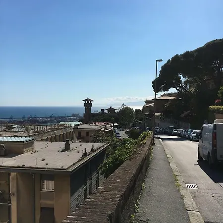 Perdiana House Apartament Genua